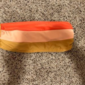 Aeropostale strapless swimming suit top’